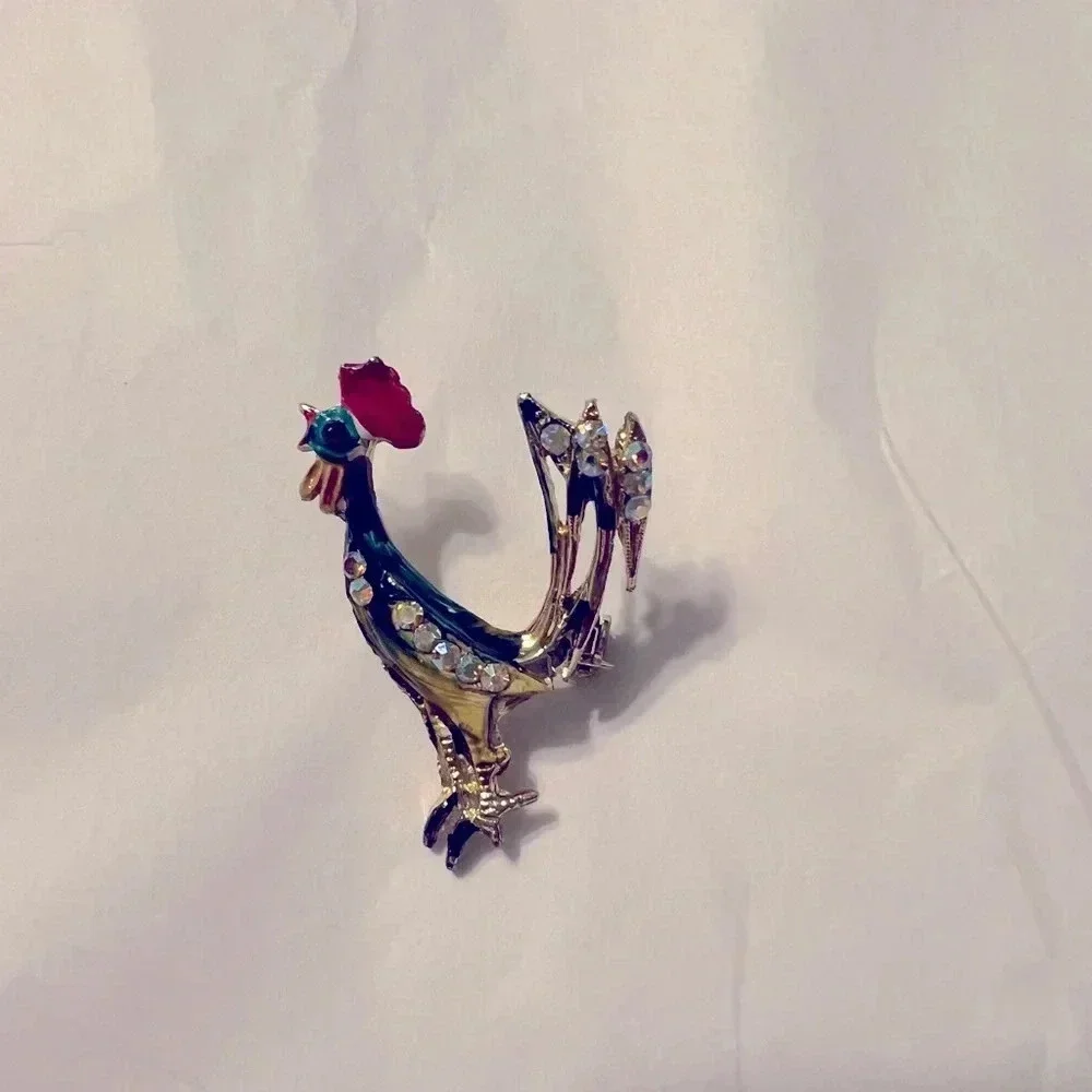 Beautiful rooster pendant